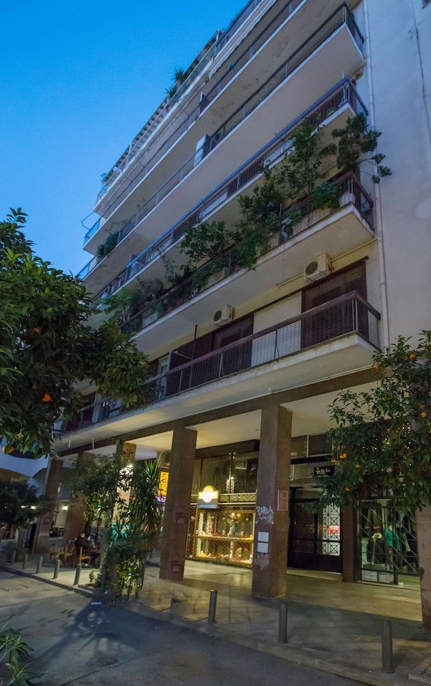 Cozy Apartment In Syntagma-Plaka By Ghh Athens Ngoại thất bức ảnh